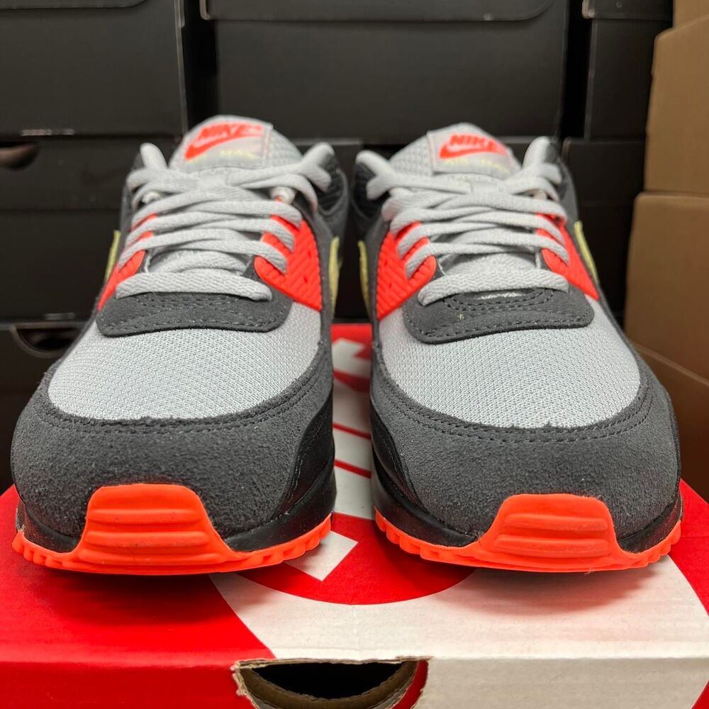 Nike Men's multi Trainers - Picture 3 of 6